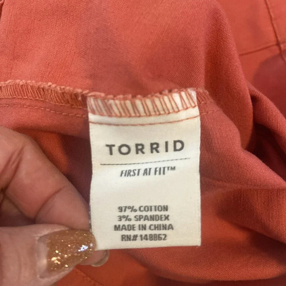 Torrid Women Jacket Size 4 Peach Pink Tencel Denim Chore Pocket Chambray Shacket - Picture 11 of 12